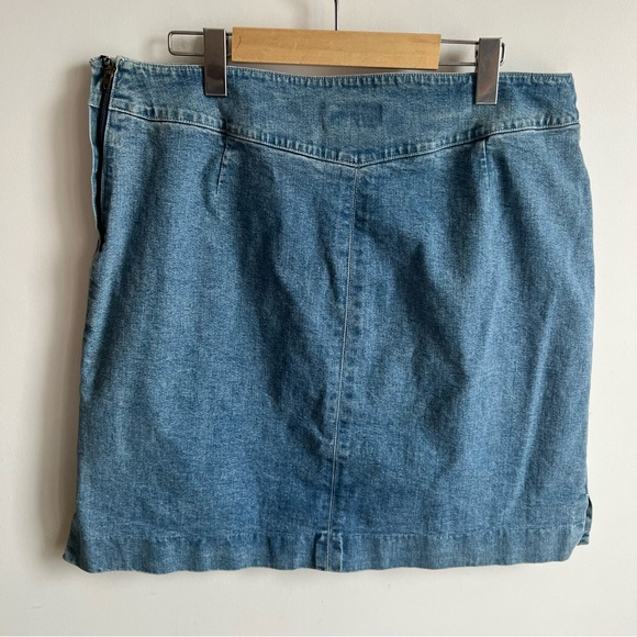 Lauren Ralph Lauren Jeans Mini Skirt Size 16 Blue Denim Cotton Spandex Blend - Picture 10 of 10